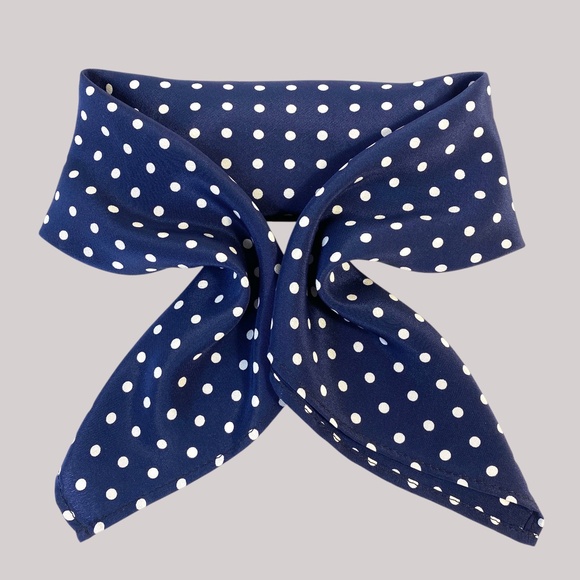 NWT SILKLETTE Classic Navy/White Polkadot 100% Fine Silk Kerchief - Picture 2 of 3